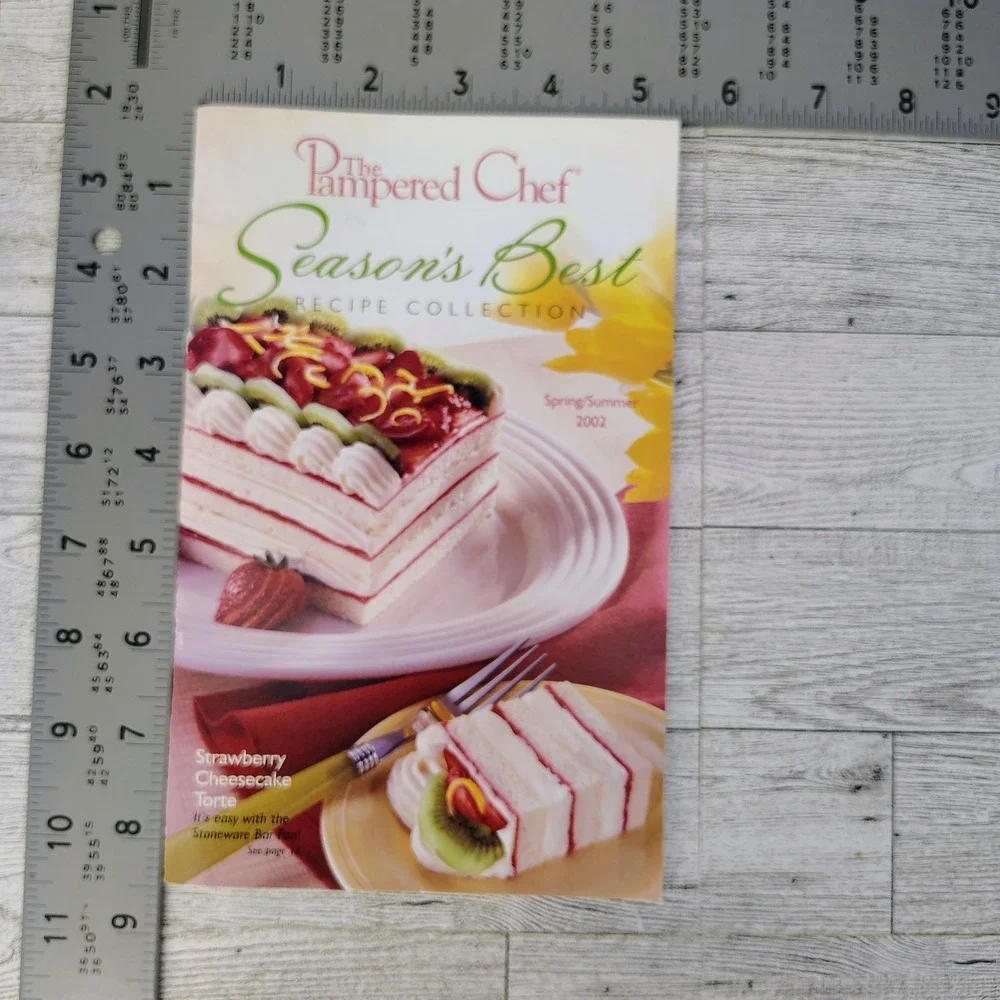 Pampered Chef Spring Summer‎ 2002 Seasons Best Recipe Collection Cookbook VG
